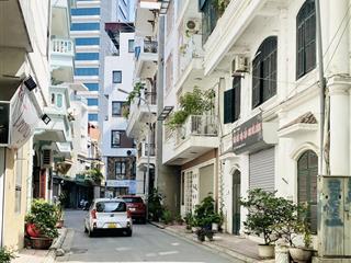 Bán đất đẹp gia thuỵ,nguyễn văn cừ, dt 140m, mt 7m, ô tô tránh, giữ tiền vững, đầu tư chắc