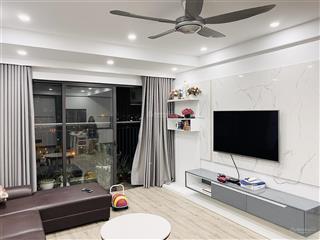 Bán chung cư ct15 green park việt hưng. dt 100m2, 3 ngủ, 2vs, tầng đẹp, ban công đông nam