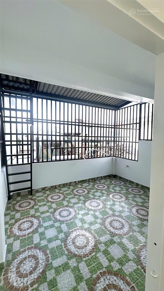 Bán nhà phường trung mỹ tây, gần nguyễn ảnh thủ trần thị năm, nhà mới 3 lầu ở ngay