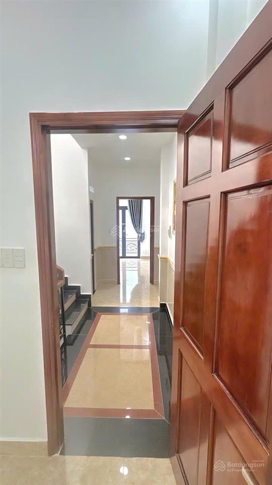 Bán nhà phường trung mỹ tây, gần nguyễn ảnh thủ trần thị năm, nhà mới 3 lầu ở ngay