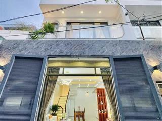 Ngoại 6 về quê cần bán nhà đường phó đức chính, quận 1. giá 5 tỷ 200/ 5x14m. hiện cho thuê 32 triệu
