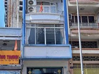 Bán nhà đang cho thuê 42 triệu đường đề thám, quận 1. giá 6 tỷ 090/ 104,5m2 (5,5mx19m). 2 lầu, shr