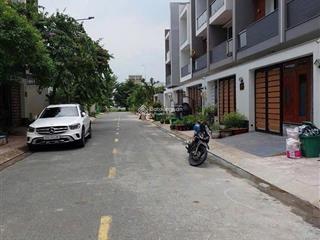 Đầu tư đón đâu trung tâm quận 2 liền kề nhà gas metro giá chưa tới 5tỷ5 cực kỳ sáng để đầu tư