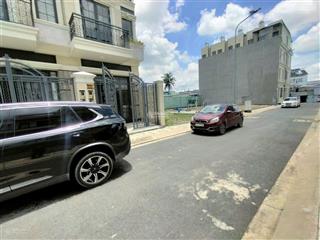Hiện hữu trong tương lai mua đầu tư đón đầu đầy tiềm năng sinh lời