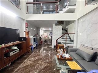 Kết cấu đẹp, khu vực đặc khu kinh tế, kinh doanh mua bán sầm uất, bán căn huỳnh văn bánh