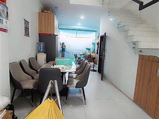 Vị trí đắc địa kdmb sầm uất bán căn cao thắng phú nhuận, vài bước chân ra chợ phú nhuận giá 4 tỷ 5