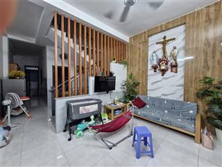 Đang cho thuê 30 triệu/ tháng hợp đồng 3 năm bán căn hai bà trưng, giá tl bớt lộc kdmb sầm uất
