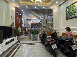 Hẻm 6m đang cho thuê 30 triệu/ tháng căn hai bà trưng quá đẹp chưa tới 6tỷ8 tl bớt lộc vị trí đẹp