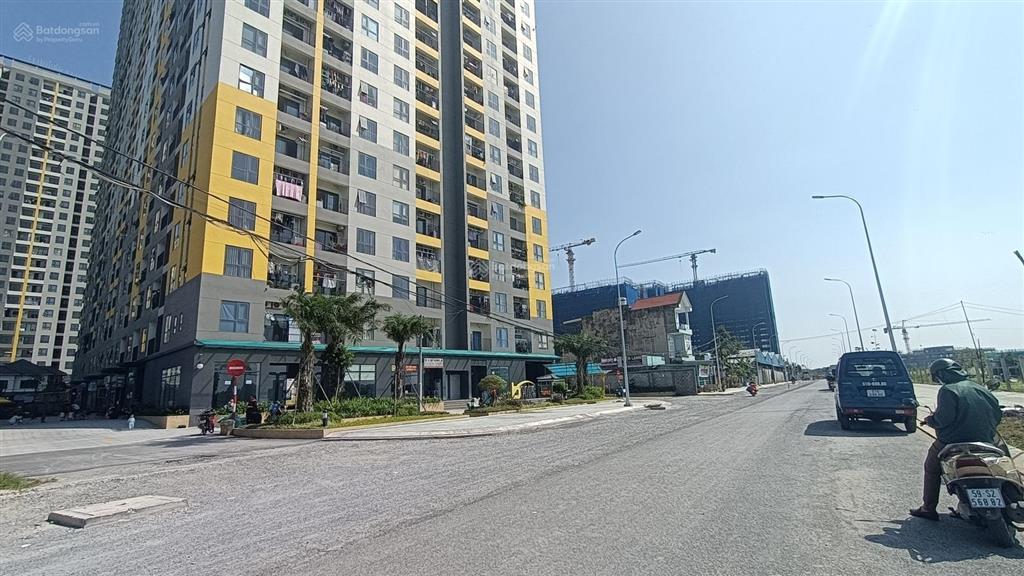 Bán đất mặt tiền ngang 25m, cạnh bcons thống nhất, full thổ cư, gần làng đại học, dĩ an chỉ 19tỷ tl