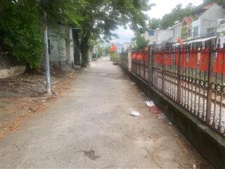 Siêu khủng hồ bá ôn 860m2. vị trí đẹp đang cho thuê kinh doanh cà phê , dòng tiền thu nhập tốt