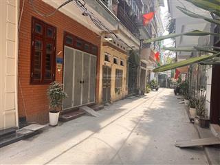 Bán nhanh nhà phân lô 5 tầng  bế văn đàn  ô tô tránh  giá cực tốt