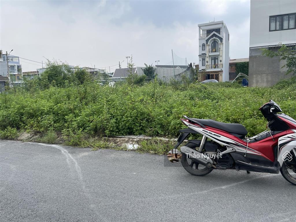 Bán nhanh lô đất mt nguyễn thái học, tt cái bè, cái bè, tiền giang, 120m2, đất full thổ cư