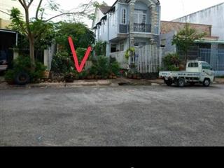 Cần bán nhanh gấp lô đất mt võ văn kiệt, p9, vĩnh long, 120m2, đất full thổ, xây dựng tự do