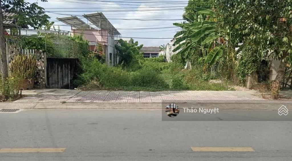 Kẹt vốn bán gấp mt cao văn lầu, nhà mát, bạc liêu 120m2 gần chợ hiệp thành, 100% thổ cư
