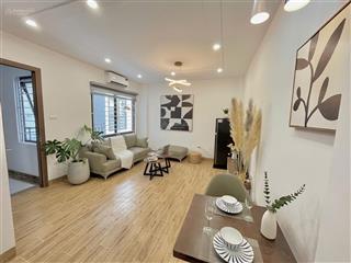 Cho thuê gấp 1 ngủ 1 khách 5 phút đến hồ tây ngay sát sun grand city giá 9 triệu!!!