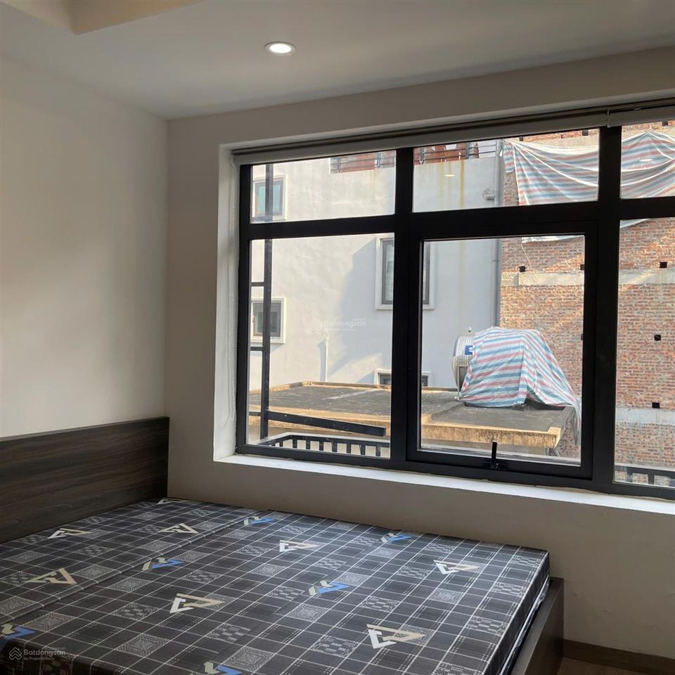 Phòng mới ngã tư lê văn lương full đồ 25m2  vị trí hiếm có