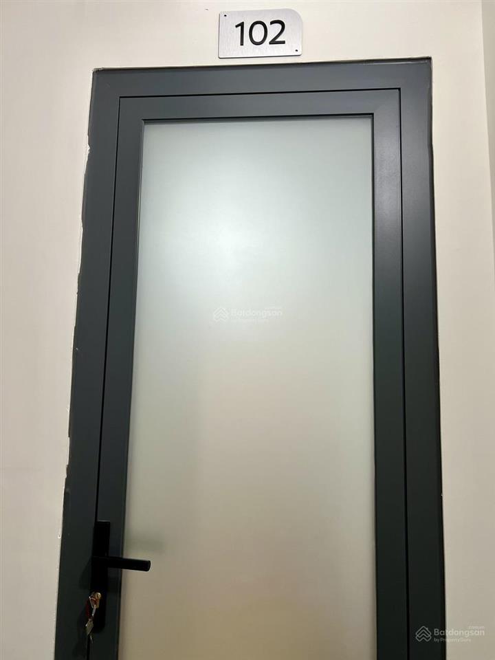 Duplex giặt riêngcửa sổcầu công lý q3cầu kiệu giáp quận 1sạch sẽ mới an ninh