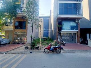 Mảnh đất hiếm còn lạimặt phố vỉa hè rộngphân lôxe buýt tránhtrung tâm nam từ liêm