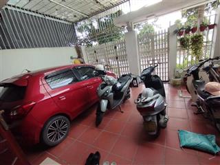 Liền kề gleximcomặt đường ô tô tránh vỉa hè rộngô chờ thang máytrước nhà quy hoạch công viên