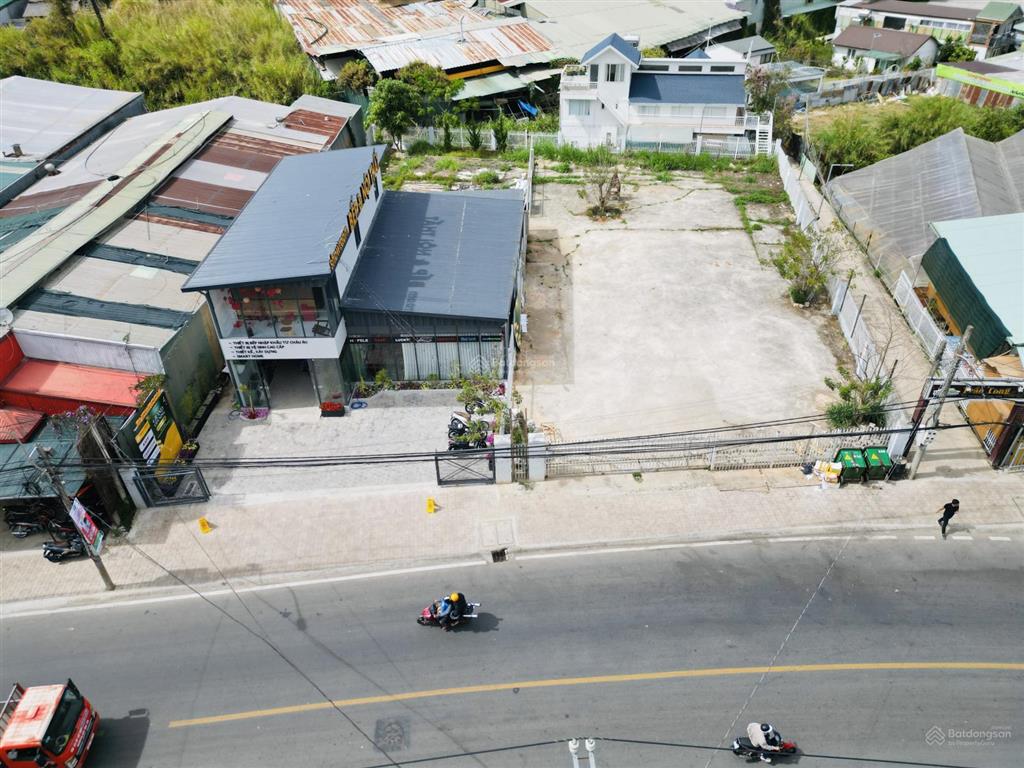 Bán 642m2 mặt tiền đường nguyễn công trứ  p8  tp. đà lạt