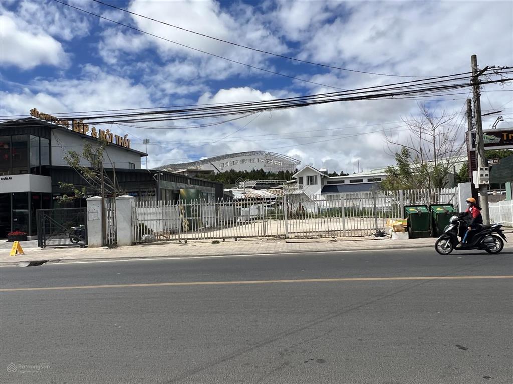 Bán 642m2 mặt tiền đường nguyễn công trứ  p8  tp. đà lạt