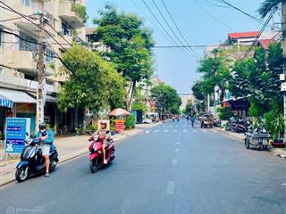 Trung tâm tân phú  sát mt thống nhất 2 tầng st  34 m2 (4 x 8,5 )  khu vực sầm uất  2 tỷ nh