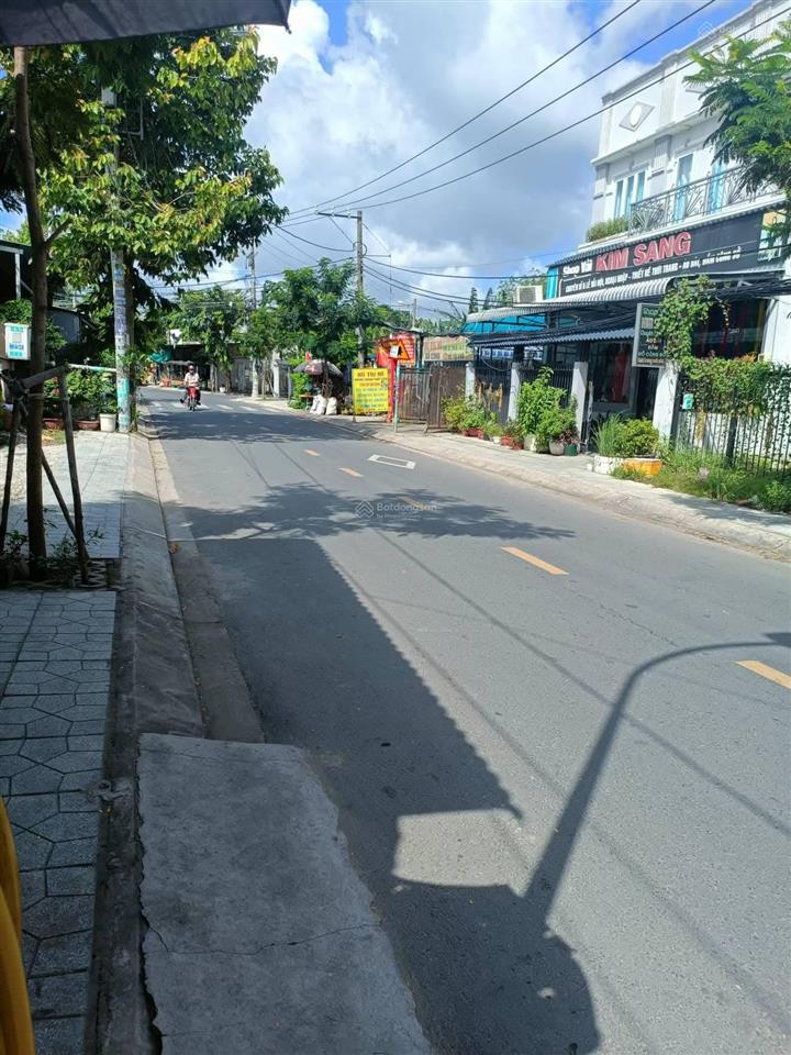 Giá tốt 385m2 (7mx46m), full thổ cư, 11,5 tỷ, đường nhựa 10m, kinh doanh, mặt tiền xtt 4, hóc môn