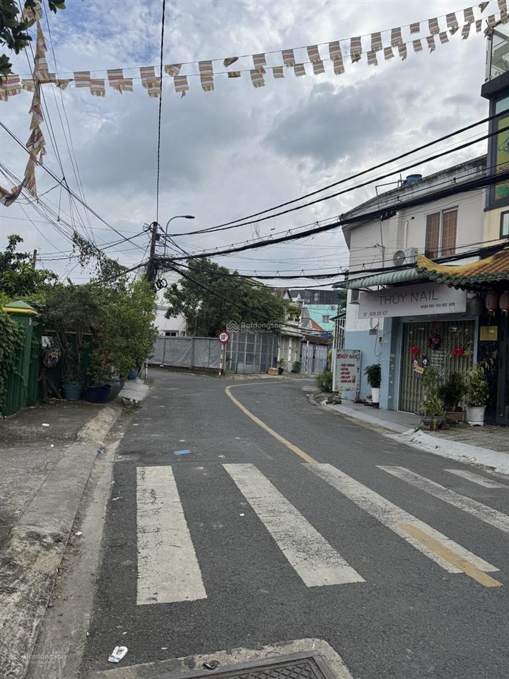 65m2, 3,8 tỷ, giá tốt  bán đất đường nhựa ô tô thông, lê thị hà, tt hóc môn, shr đẹp, pl chuẩn