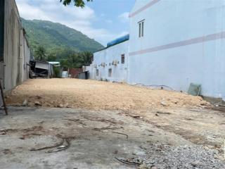 Bán khu đất 2 mặt tiền trung tâm phước đồng, nam nha trang