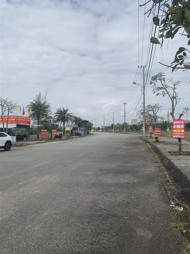 Nền biệt thự view sông kđt ngọc dương, đường 20,5m