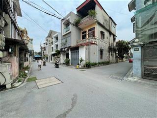 Bán nhà tt đông anh, gần quốc lộ 3, ô tô tránh, ở ngay, gần bệnh viện bắc thăng long, hơn 5 tỷ