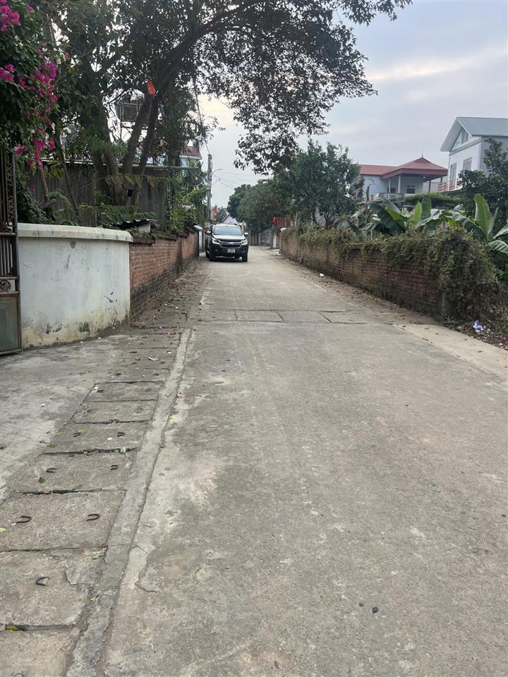Mình chính chủ cần bán gấp tại xa phú cát hà nội mặt tiền trên dưới 10 mặt tiền đường chước mặt 4 m