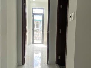 Nhà gần chợ tân hương tân phú 45m 2 tầng chỉ 5.2 tỷ