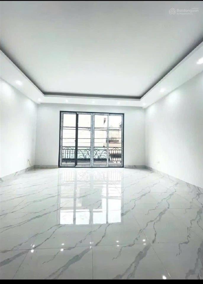 Nhà đẹp 4.56tỷ hữu hòa. gần chung cư đại thanh. giáp linh đàm  hàng xóm mậu lương  xala. 36m2, 5t