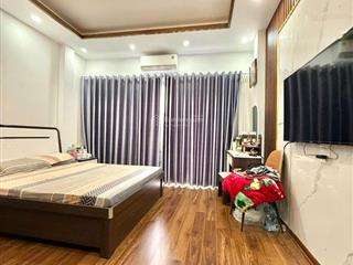Tam trinhlĩnh nammai động, nở hậu, nhà mới, ô tô vào nhà, thang máy. 68m2 nhỉnh 16 tỷ.2001