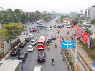 Mảnh đất vàng tại cổ bi nhỏ tiền kinh doanh buôn bán cực đỉnh