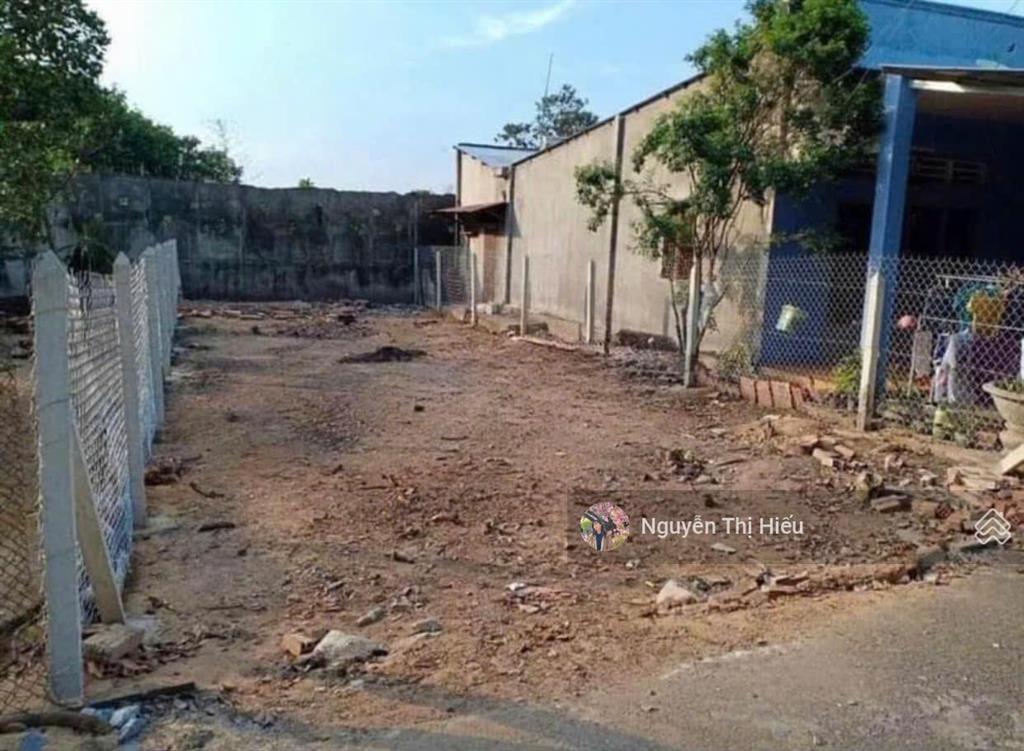 Cần bán gấp đất, đ. nguyễn thái học, cao lãnh, đồng tháp, 550tr/120m2, gần chợ cao lãnh, shr