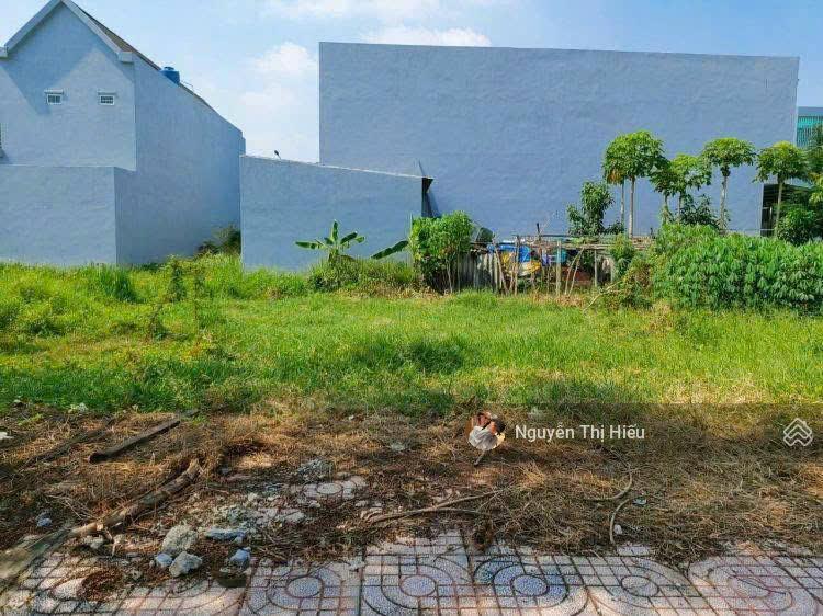 Ra gấp đất thổ cư 100m2/850tr, đường đức hòa thượng, thị trấn đức hòa, đức hòa, long an, shr