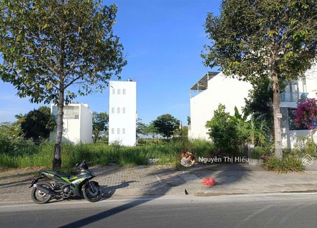 Bán lô đất ngay thpt nguyễn thiện thành 100m2/550tr, đường nguyễn duy trinh, phường 4, trà vinh,shr