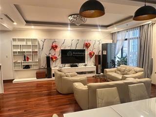 Bán căn góc r3 3 p. ngủ 169 m2  royal city