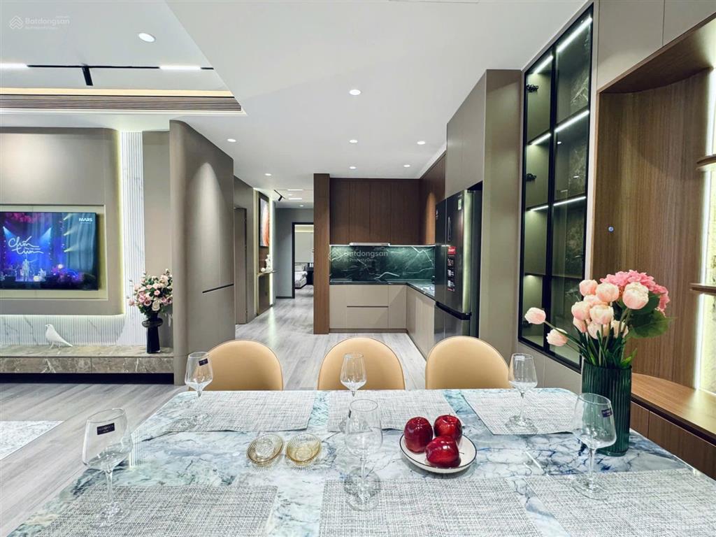 Bán căn 3 p. ngủ 116 m2 chung cư vinaconex 1, số 289a khuất duy tiến