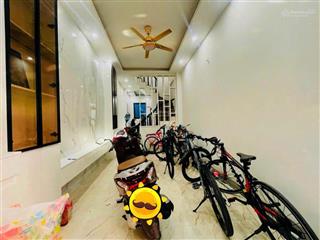 Nhà mặt ngõ  ô tô qua cửa  ngõ thông  kinh doanh  39m2 chỉ 8,x tỷ  tt thanh xuân  ngã tư sở