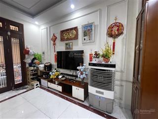 Bán nhà hồ tùng mậu  5 tầng, mt 4m  ngay đại học thương mại  7.5 tỷ!
