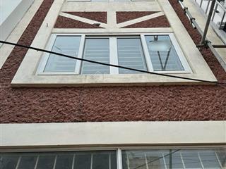 Bán nhà phú diễn 45m2  ô tô 7 chỗ vào nhà  mt 4m  giá 8.9 tỷ.