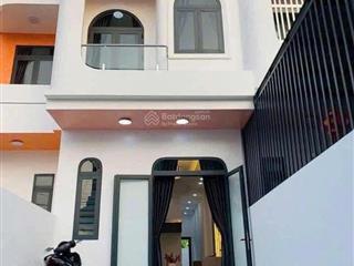 Chính chủ bán nhà 1 trệt 1 lầu  dt 125m2 giá 2ty250 đường xe hơi ngay tp thủ dầu một  bình dương