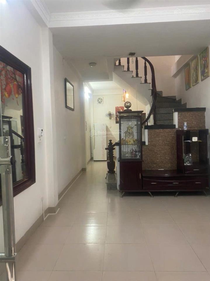 Đầu phố thanh am ngõ nông oto vào nhà 37m 5,65 tỷ có bớt