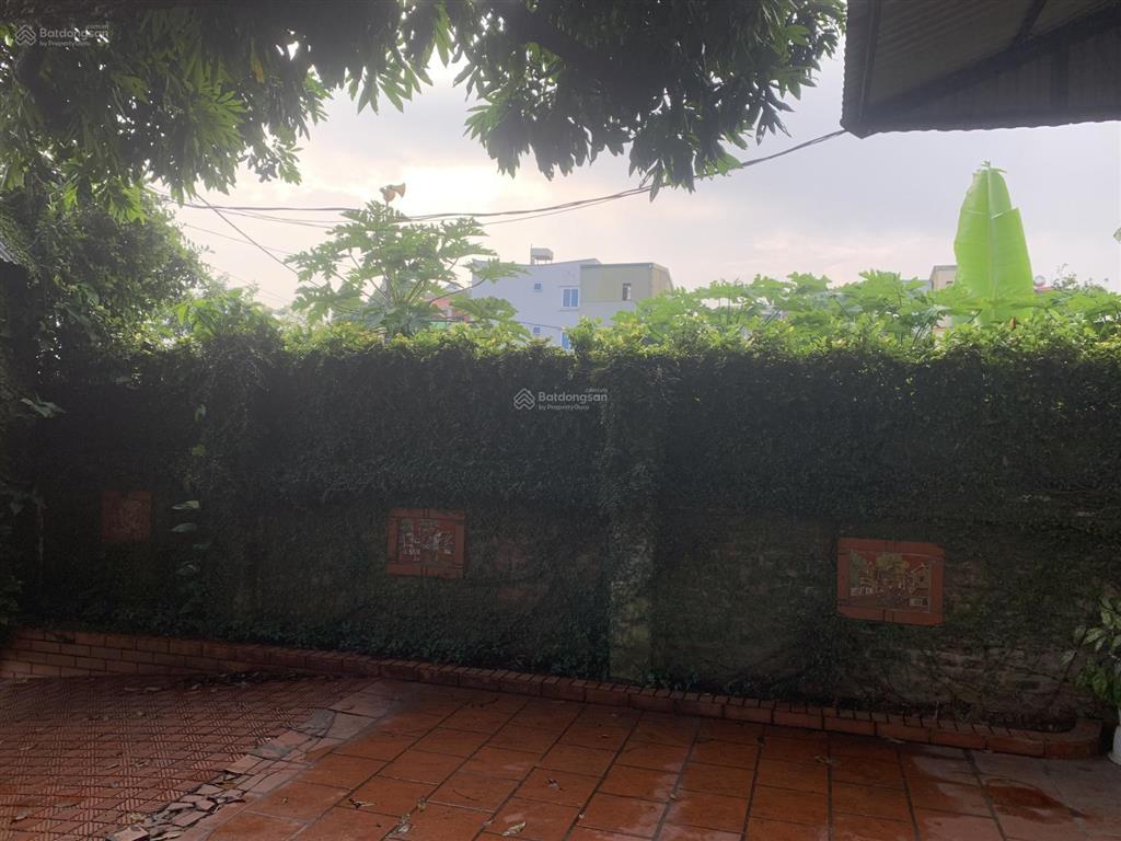 Nhà vườn siêu đẹp view sông đuống  110m2  mặt tiền 6,7m  mặt đường 7m  sdcc full thổ cư