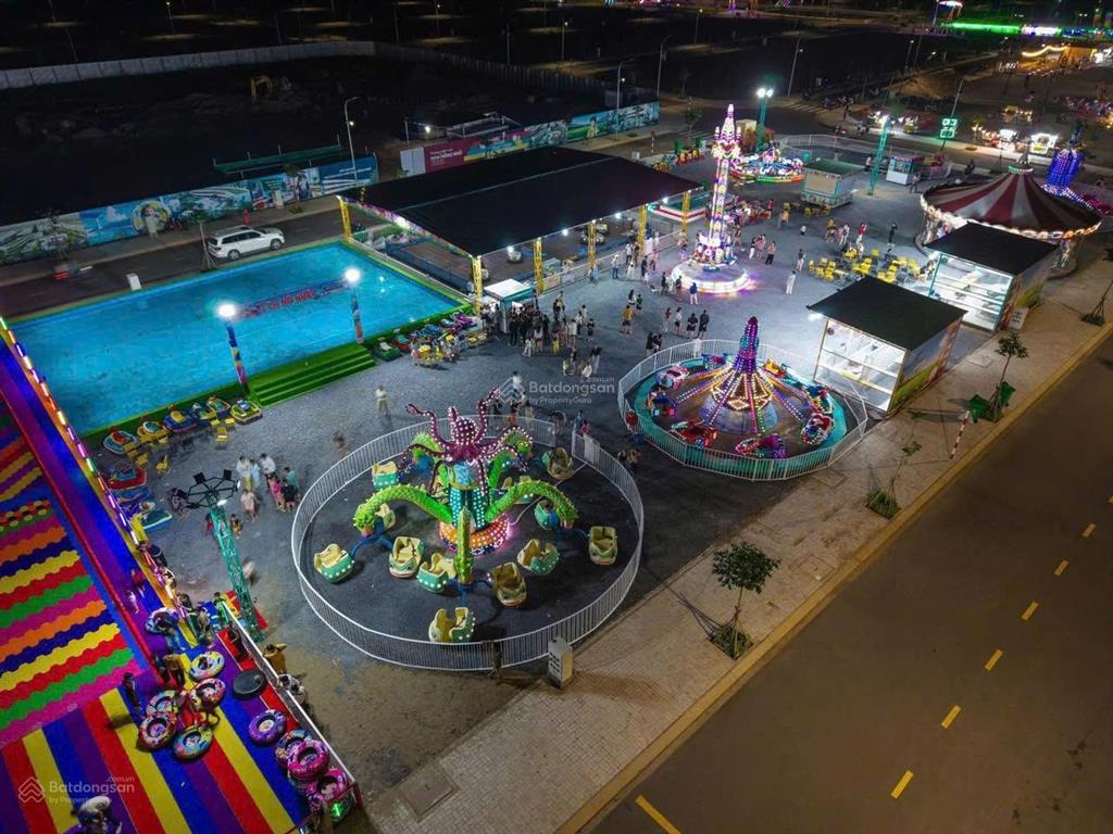 Đất nền sổ đỏ khu dân cư saigon village , chính chủ gửi , giá rẻ 80 m2  0907 219 ***