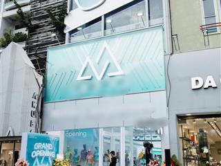 Toà nhà mt nguyễn trãi quận 1. dt 7x12m. 4 tầng. vị trí đẹp