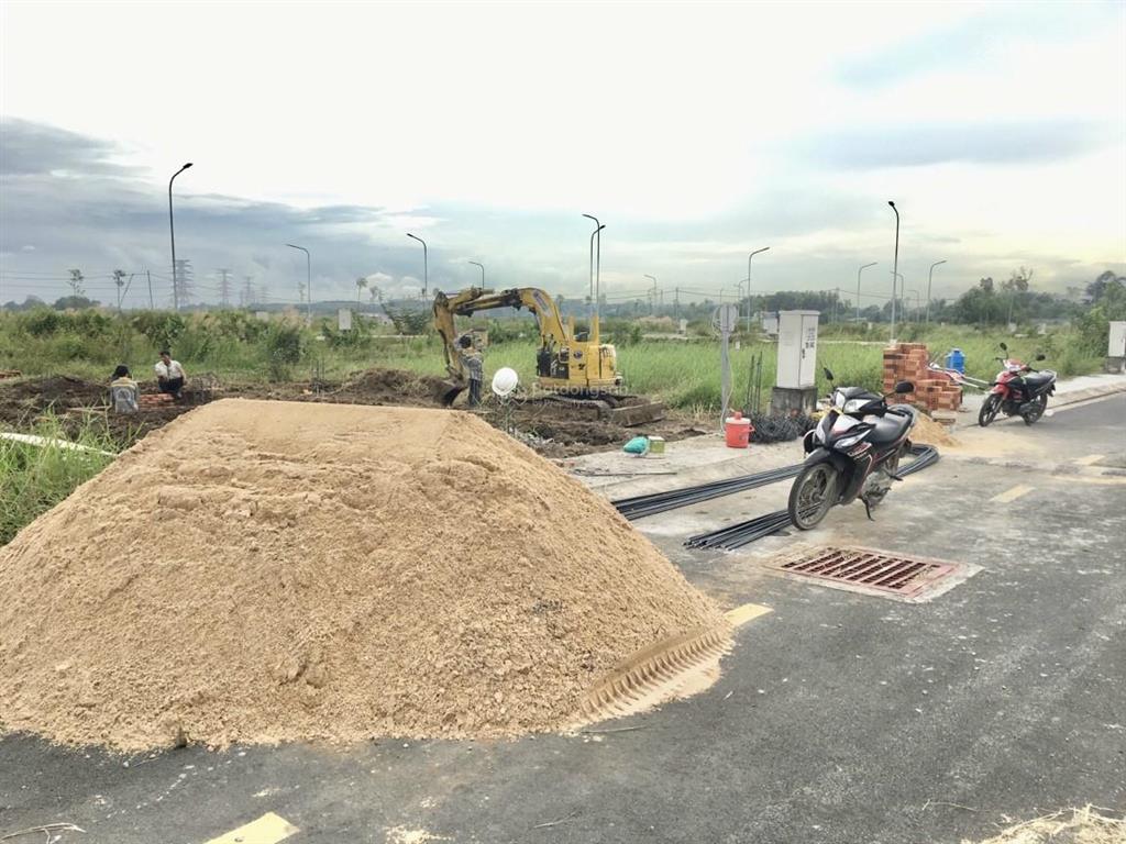 Bán đất nền củ chi  ngã tư tân quy, 80100m2 thổ cư sổ riêng, khu dân cư hiện hữu, hỗ trợ xây dựng